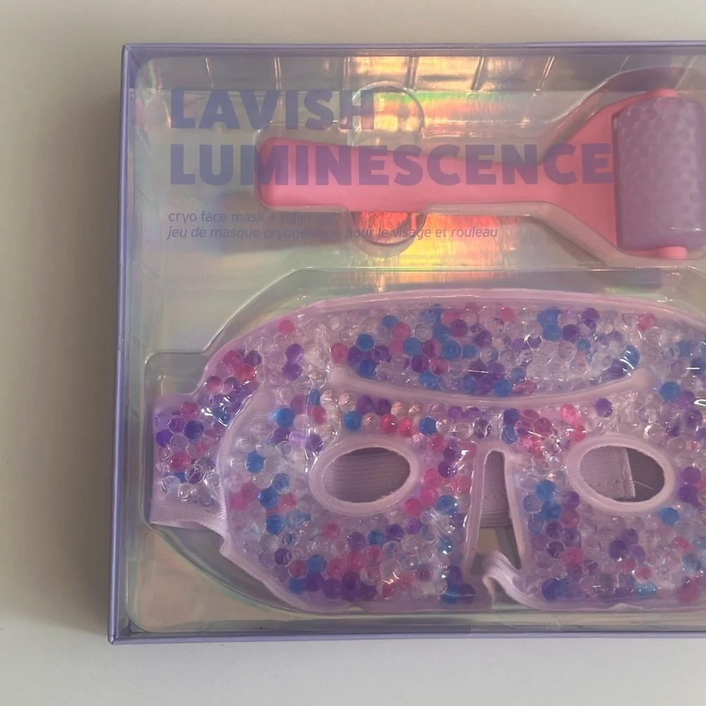 Anthropologie Lavish Luminescence Cryo Face Mask + Roller Set